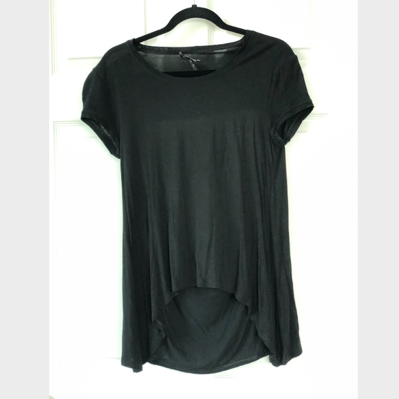 Backless T-shirt - Picture 1 of 2